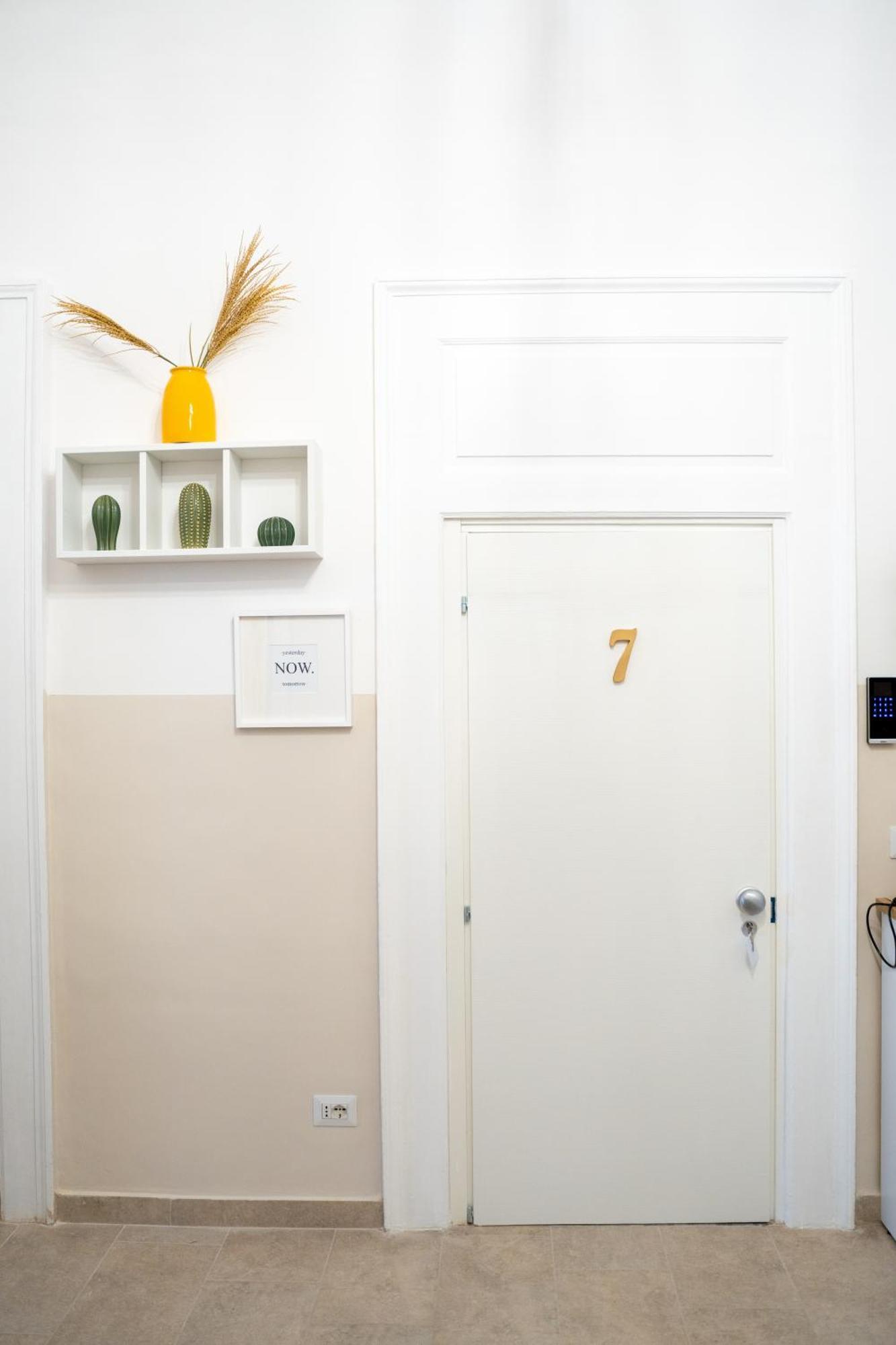 Principe Amedeo 93 Bed & Breakfast Bari Exterior photo
